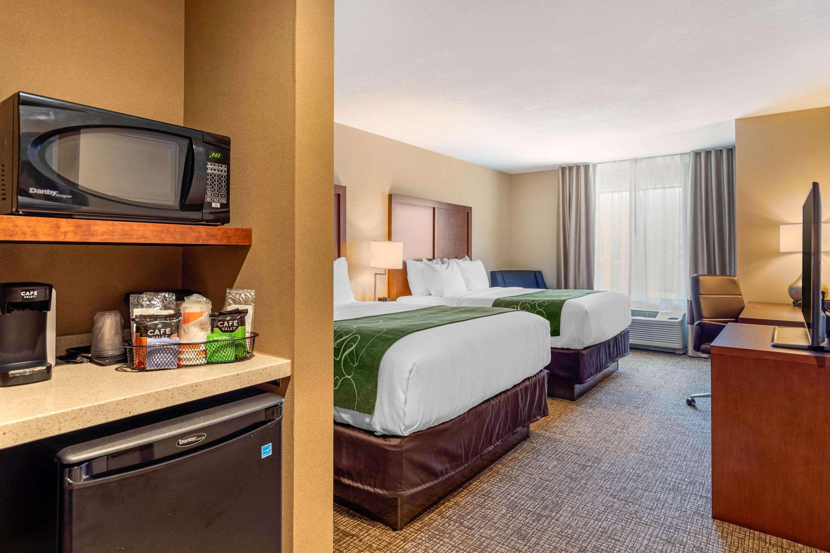 Comfort Inn & Suites Schenectady - Scotia Екстериор снимка